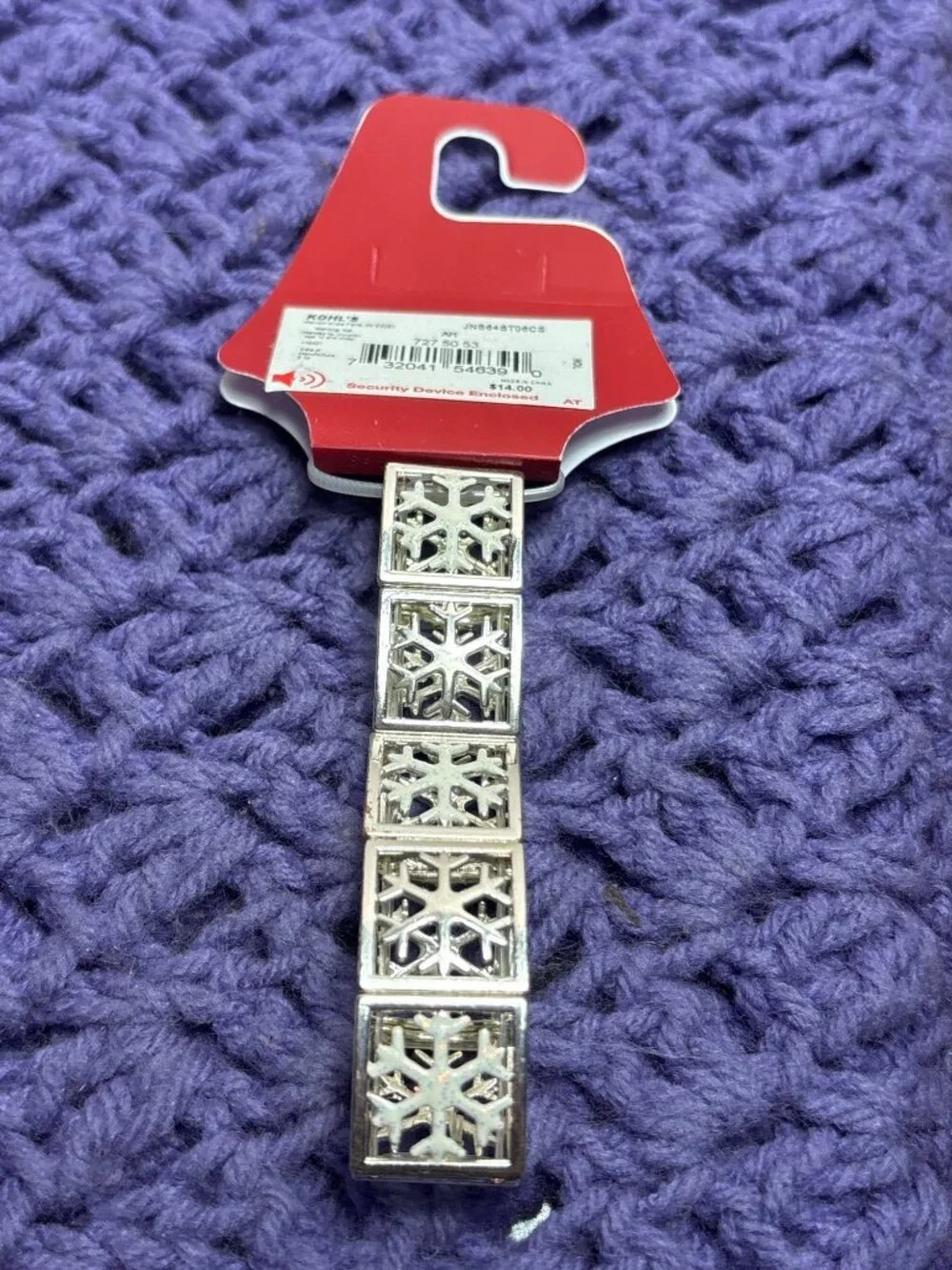 Kohl's Silvertone Stretchy Bracelet Snowflakes White Glitter Enamel New